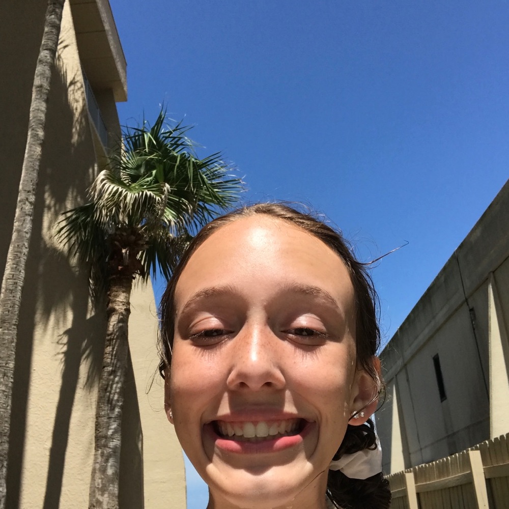 Meet your Posher, Katelyn